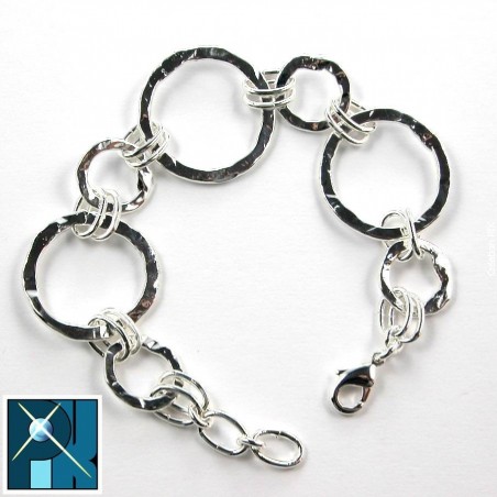 Bracelet souple avec anneaux martelés