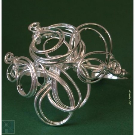 Bracelet fantaisie en fil argent