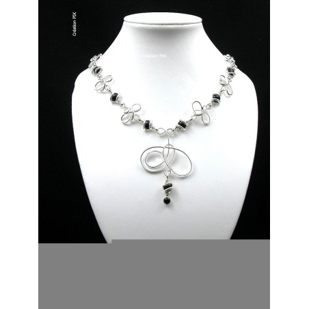 Collier argent avec des pierres noires, bijou fantaisie artisanal