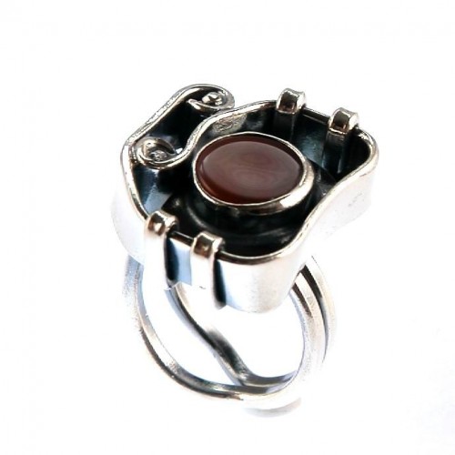 Bague artisanale avec la cornaline, bijou artisanale