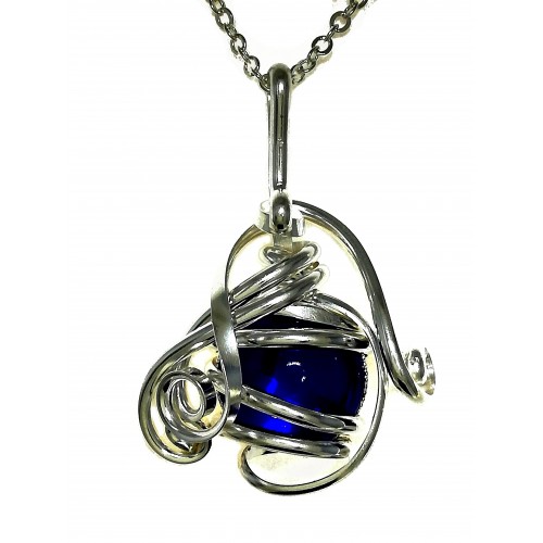 pendentif couleur saphir