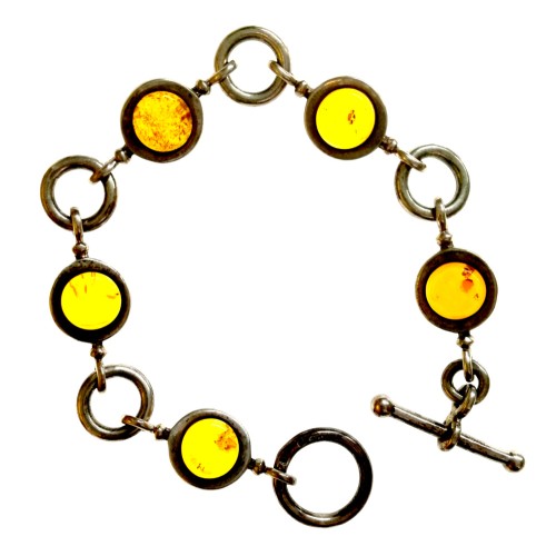 Bracelet avec ambre.