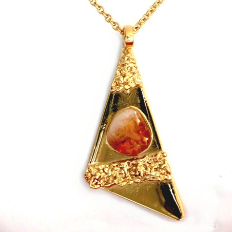 Pendentif avec la pierre fine citrine