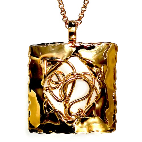 Création de bijoux made in France.