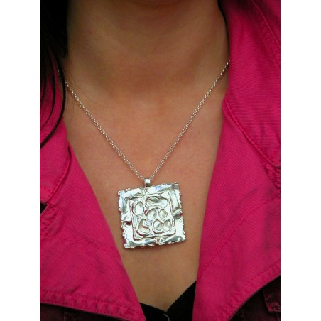 Bijou d'art : pendentif argent fait main