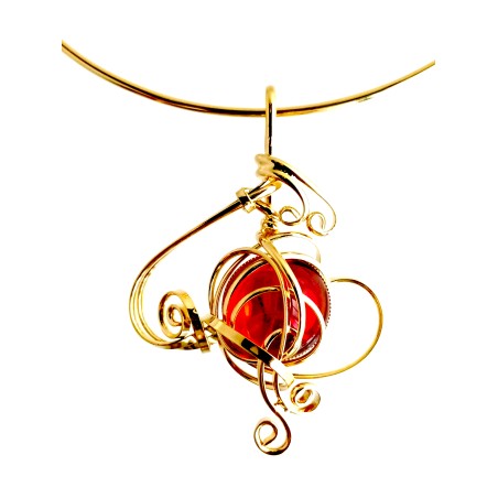 Bijou fantaisie fait main en France.