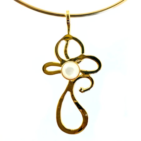 Collier fantaisie avec la nacre