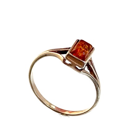 Bague en argent avec ambre