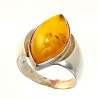 Bague en argent 925 avec ambre véritable.