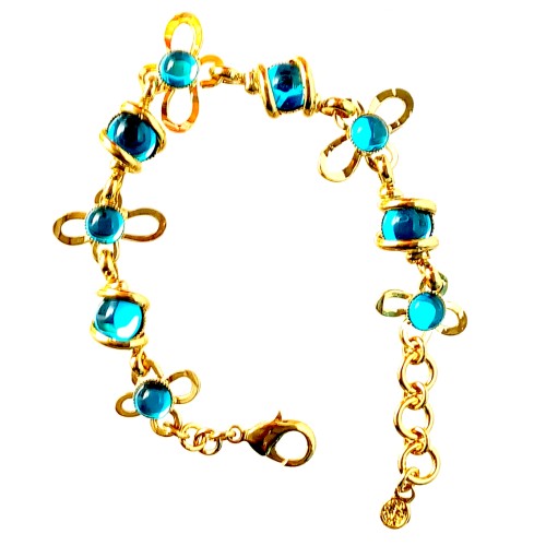 Bracelet fantaisie fait main.