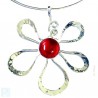 Collier fleur argent rouge rubis, bijou contemporain pour femme