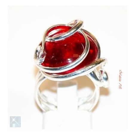 Bague argent rouge rubis. Bijou crée par un artisan d'art.