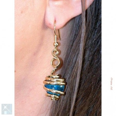 Boucles d'oreilles bleue claire (aigue-marine).