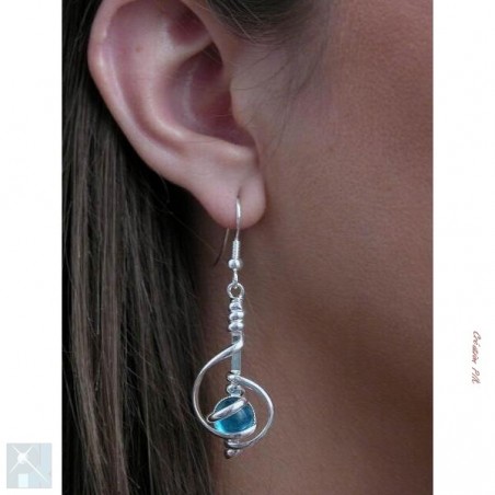 Boucles d'oreilles-bleu clair.