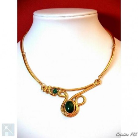 Collier rigide sur chaîne avec aventurine.